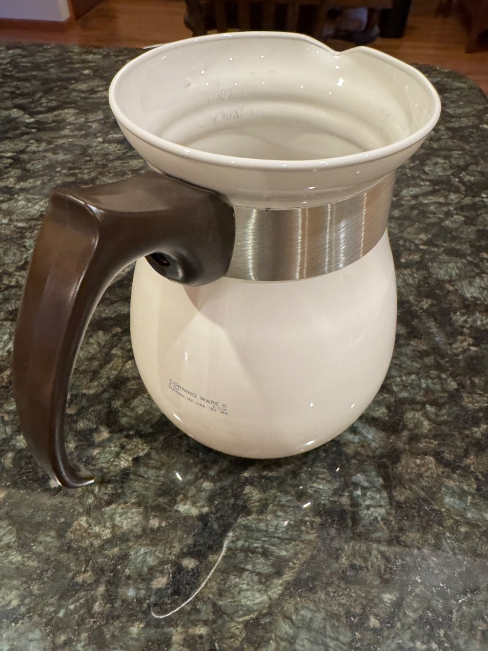 Corning Percolator Pot P-166  6 Cup Coffee  Pot only vintage - Picture 8 of 8